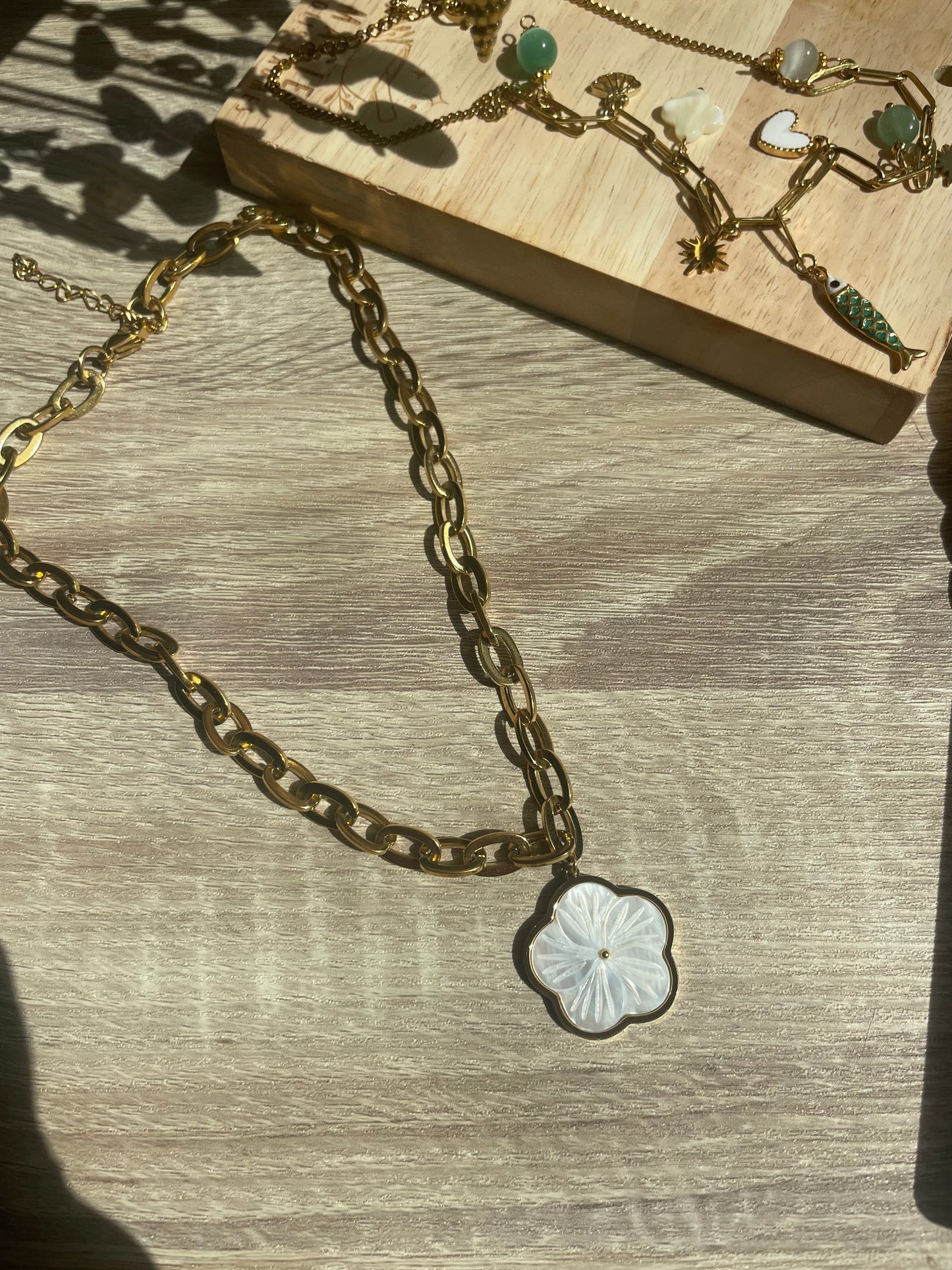 Collier Maé