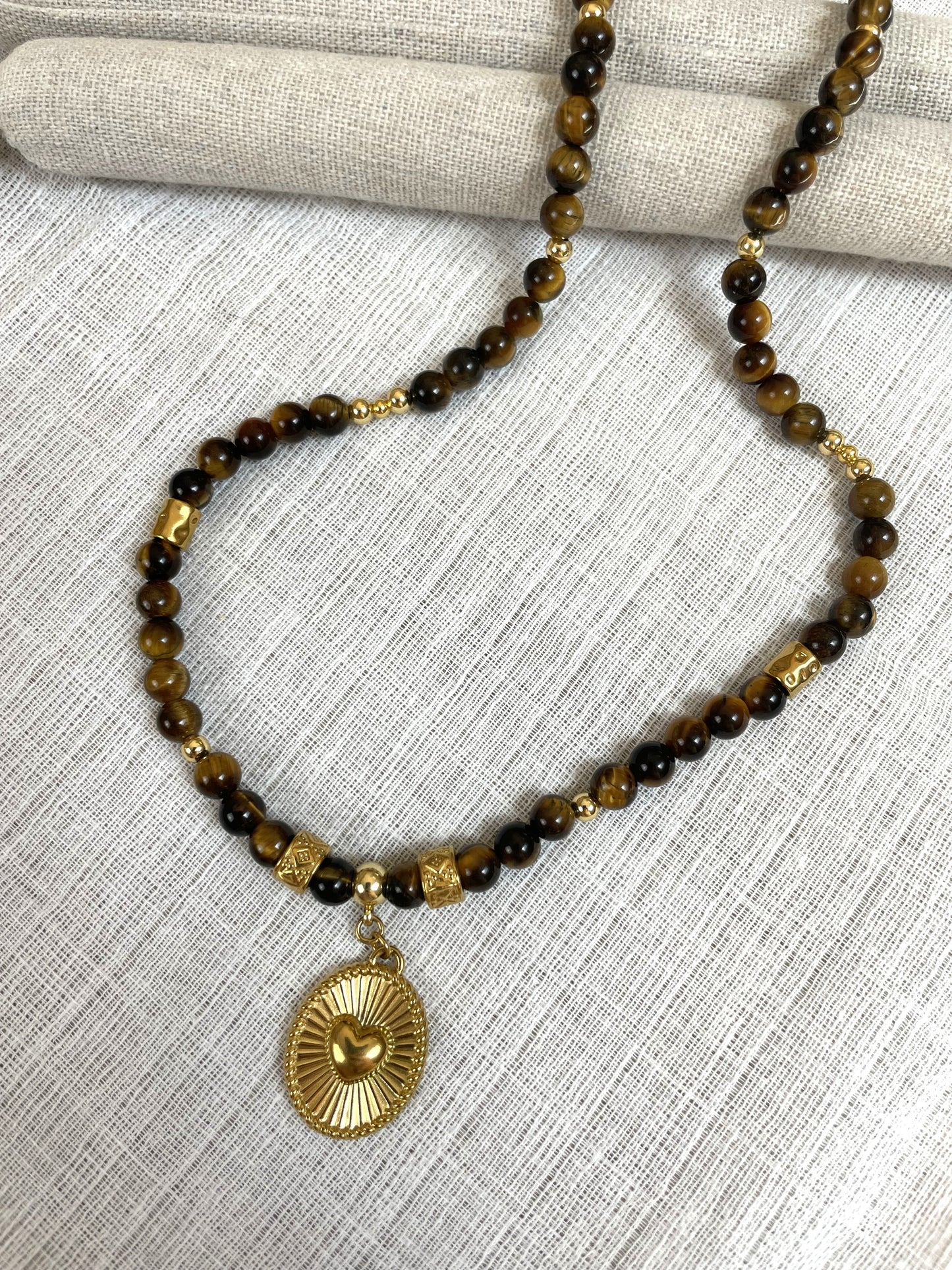 Collier Léo