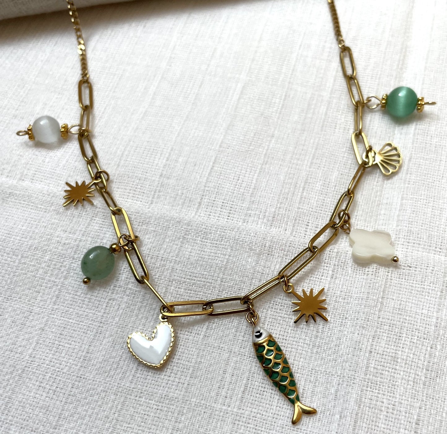 Collier Noam