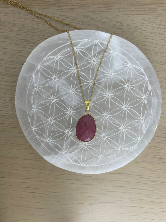 Collier pendentif Rhodonite